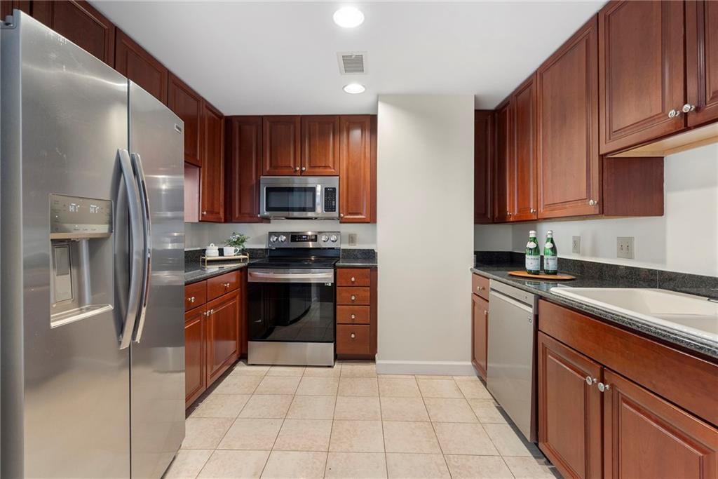 195 14th Street NE Unit 2008
