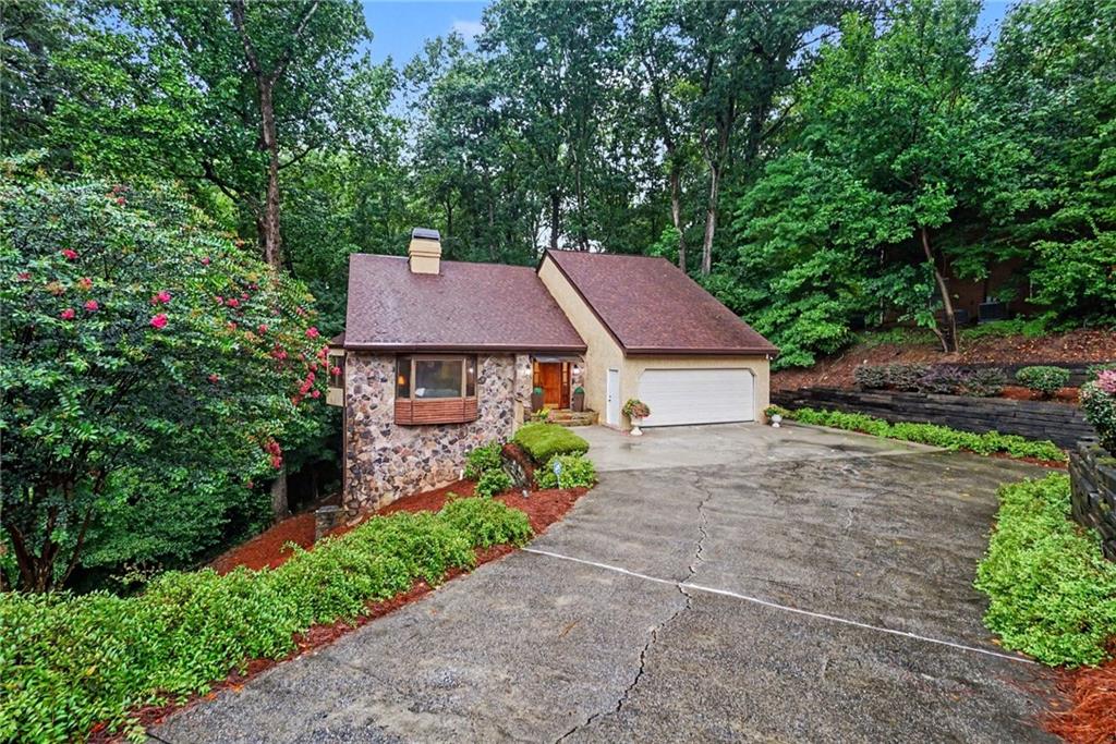 365 Crosstree Lane