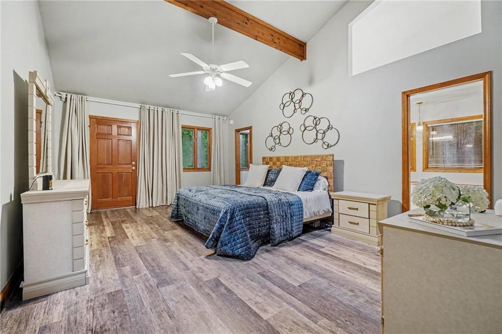 365 Crosstree Lane