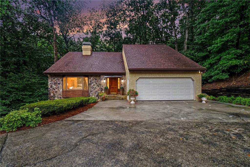 365 Crosstree Lane