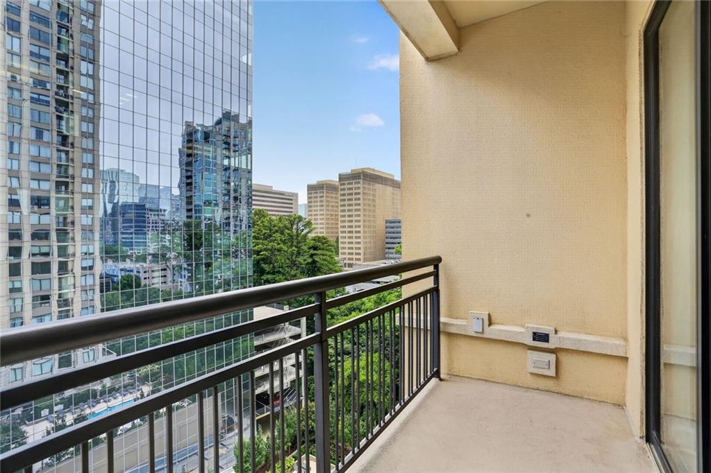 3445 Stratford Road NE Unit 1105