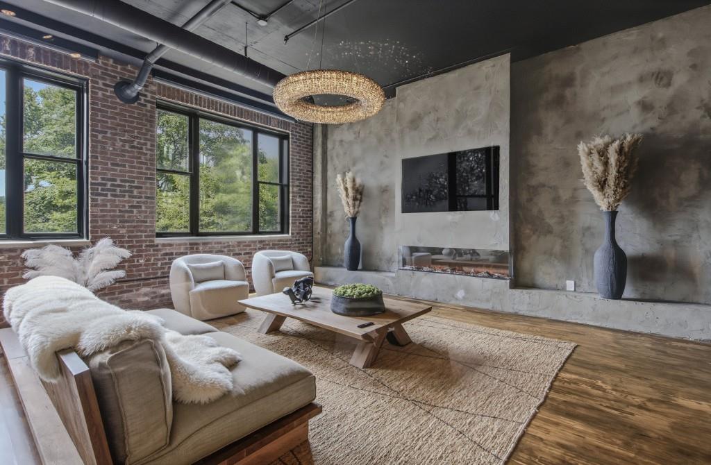 3235 Roswell Road Unit 502