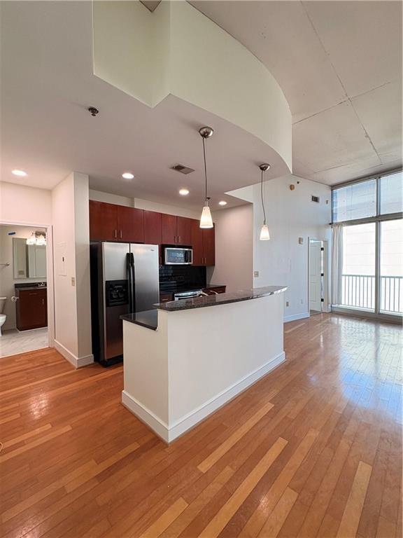 44 Peachtree Place NE Unit 2030