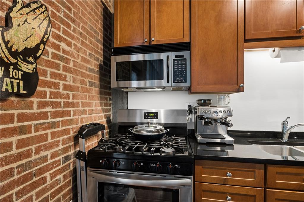 640 Glen Iris Drive NE Unit 517