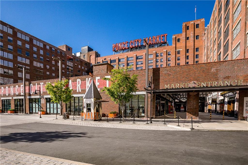 640 Glen Iris Drive NE Unit 517