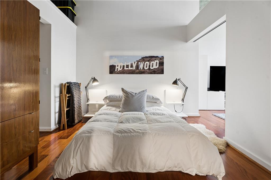 640 Glen Iris Drive NE Unit 517