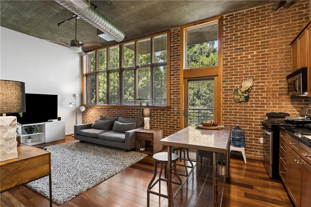 640 Glen Iris Drive NE Unit 517