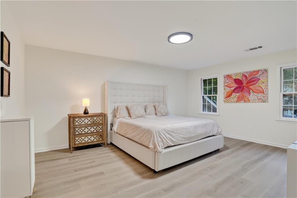 2290 Old Orchard Drive