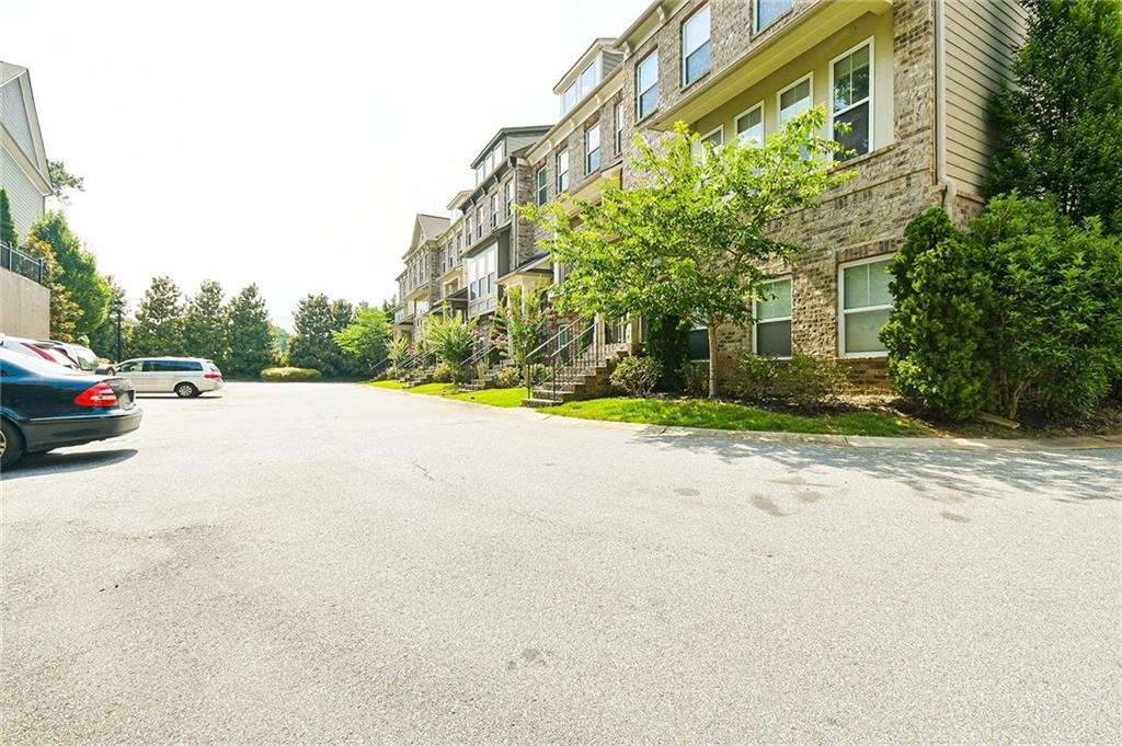 1299 Linden Court NE