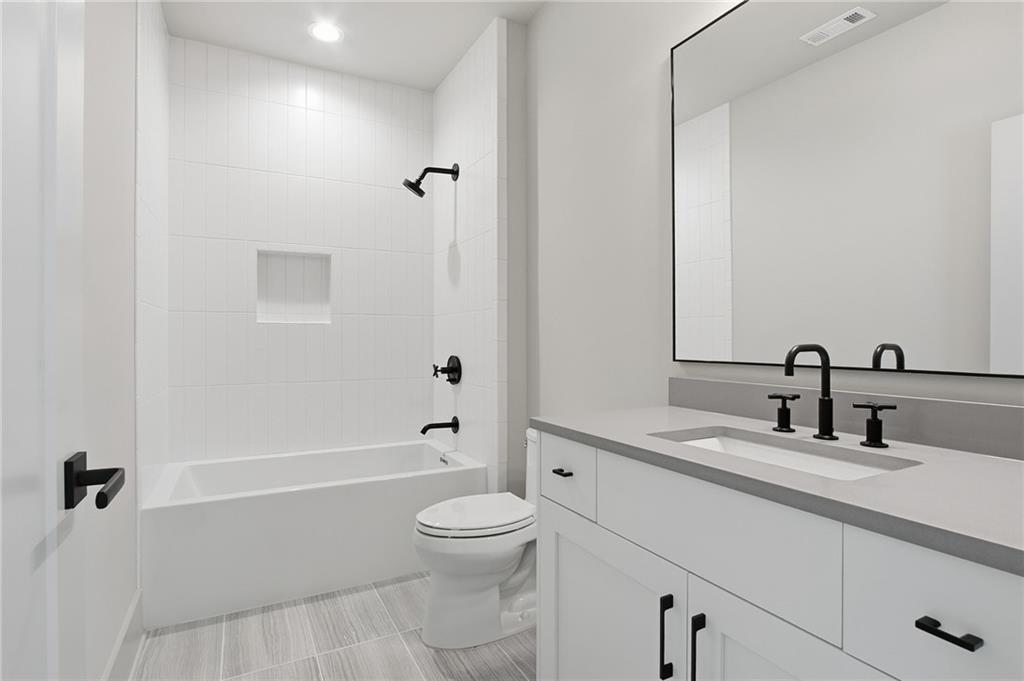 1585 S PONCE DE LEON Avenue NE, unit #13
