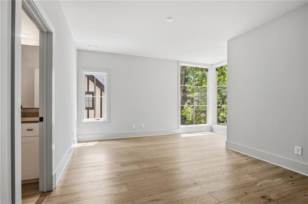 1585 S PONCE DE LEON Avenue NE, unit #13