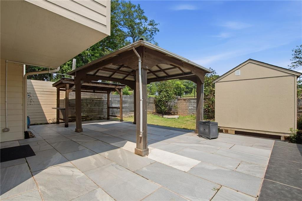 114 Woodhaven Way