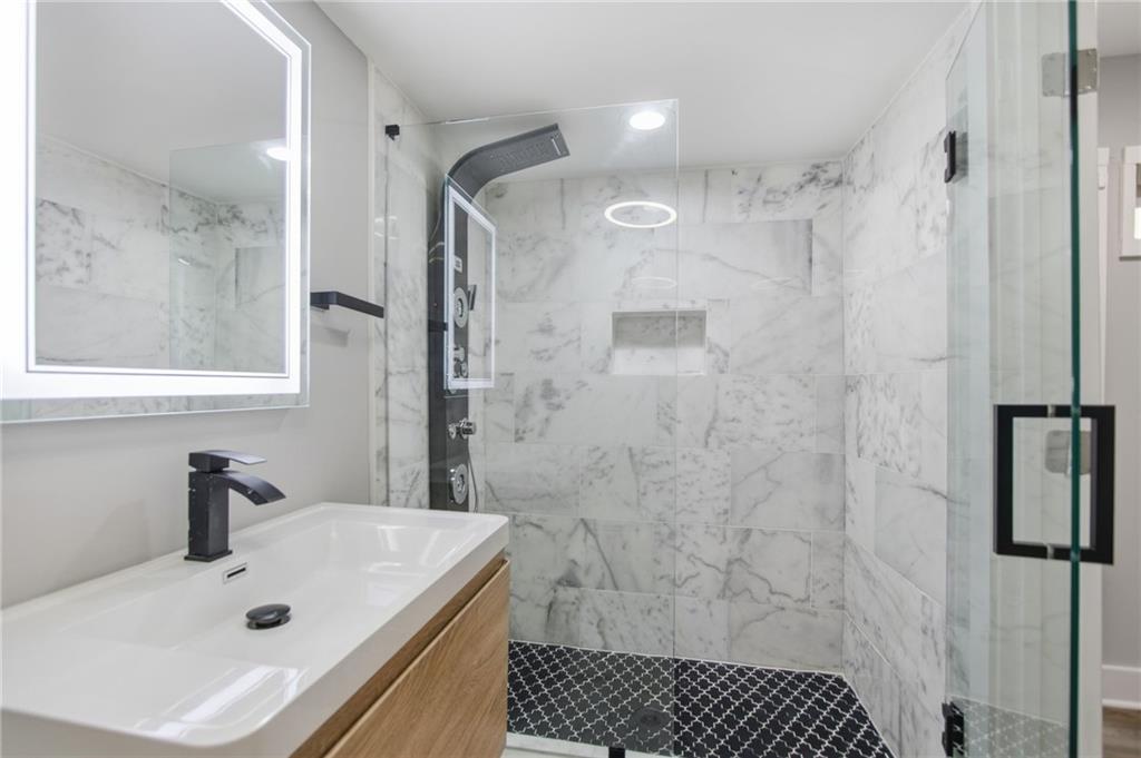 114 Woodhaven Way