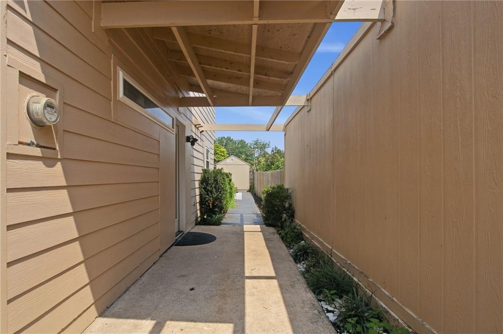114 Woodhaven Way
