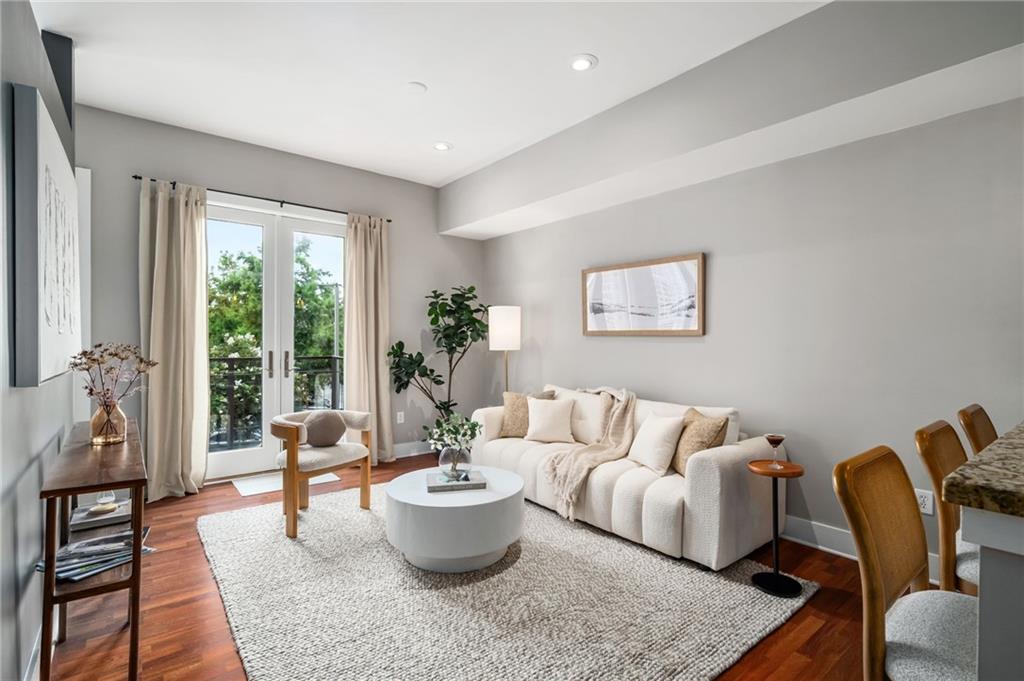 924 Garrett Street SE Unit 208