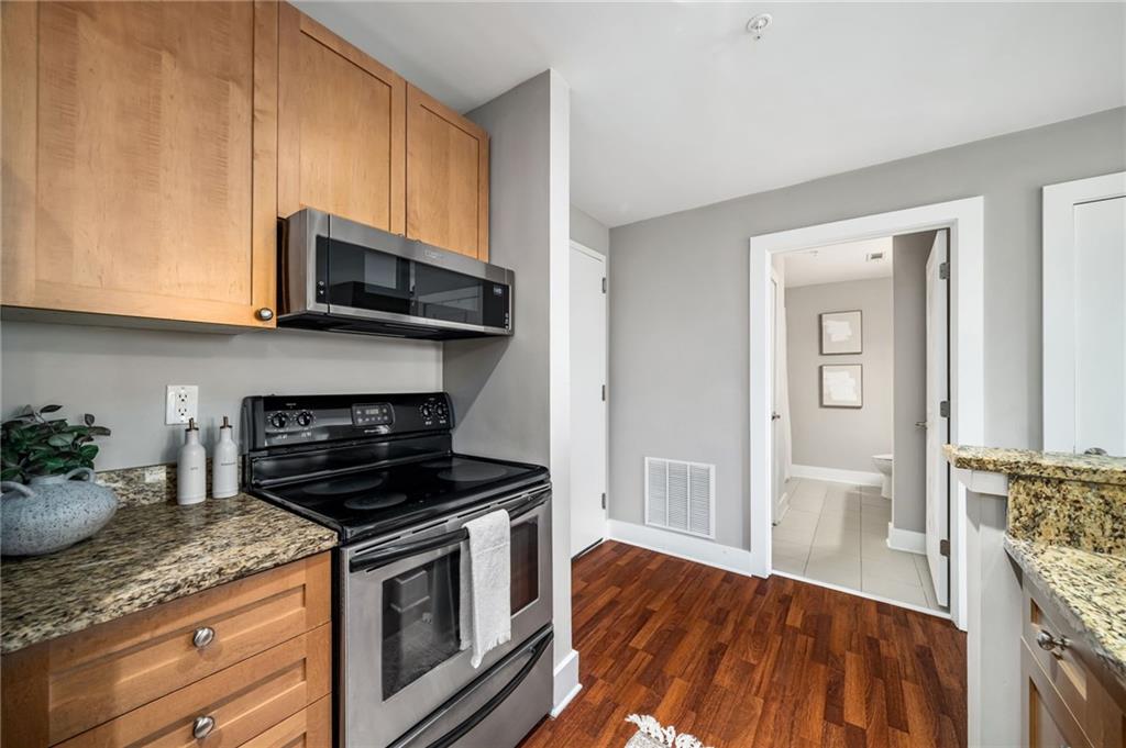 924 Garrett Street SE Unit 208