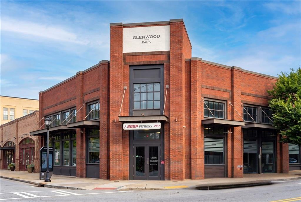 924 Garrett Street SE Unit 208