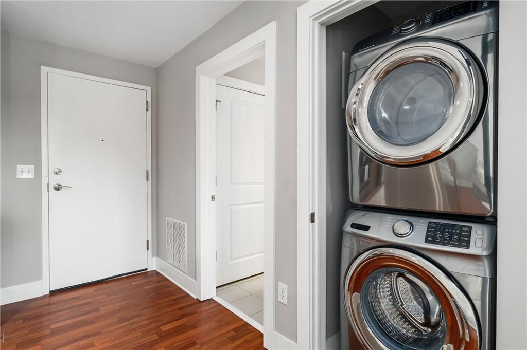 924 Garrett Street SE Unit 208