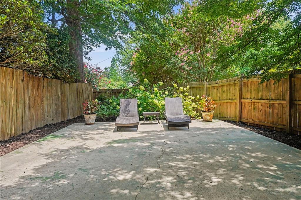 1180 Cameron Court NE