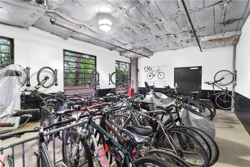 560 Dutch Valley Road NE Unit 2309