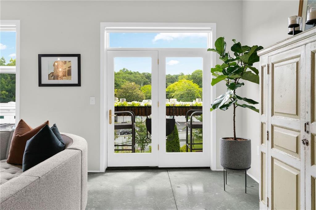 560 Dutch Valley Road NE Unit 2309