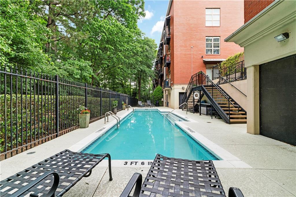 560 Dutch Valley Road NE Unit 2309