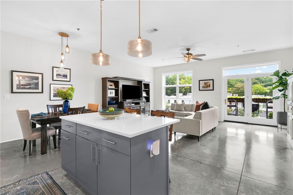560 Dutch Valley Road NE Unit 2309