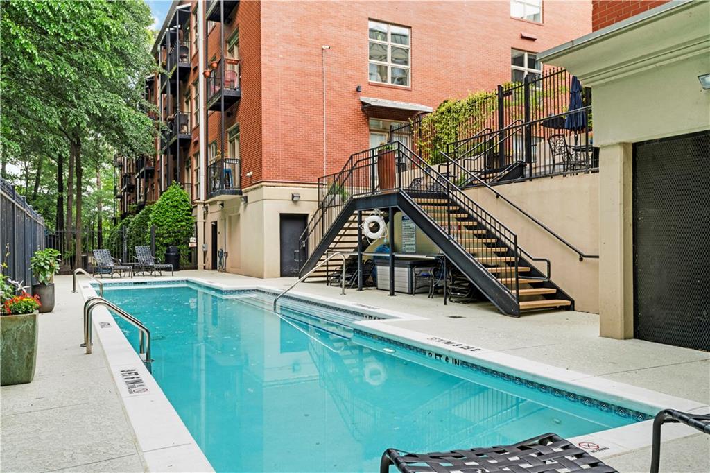 560 Dutch Valley Road NE Unit 2309