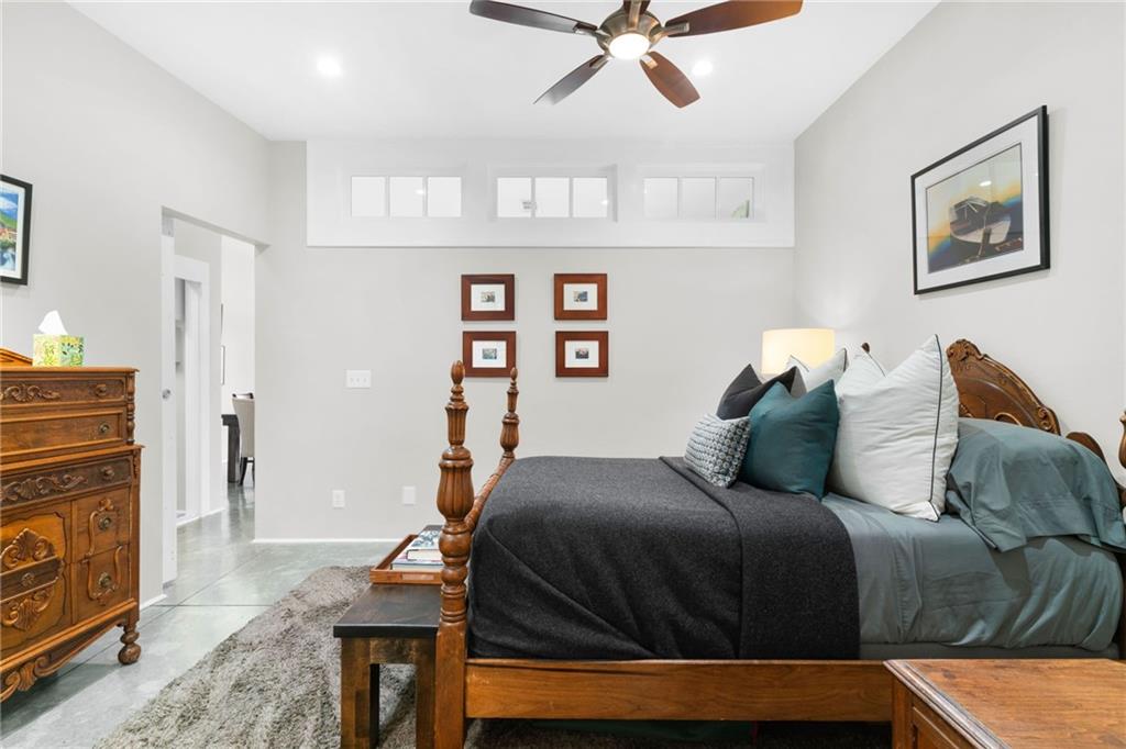 560 Dutch Valley Road NE Unit 2309