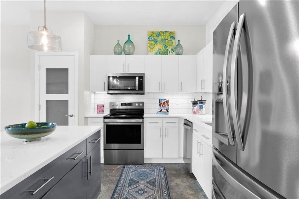 560 Dutch Valley Road NE Unit 2309