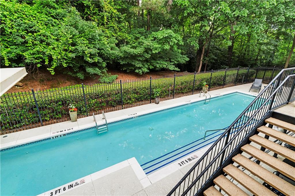 560 Dutch Valley Road NE Unit 2309