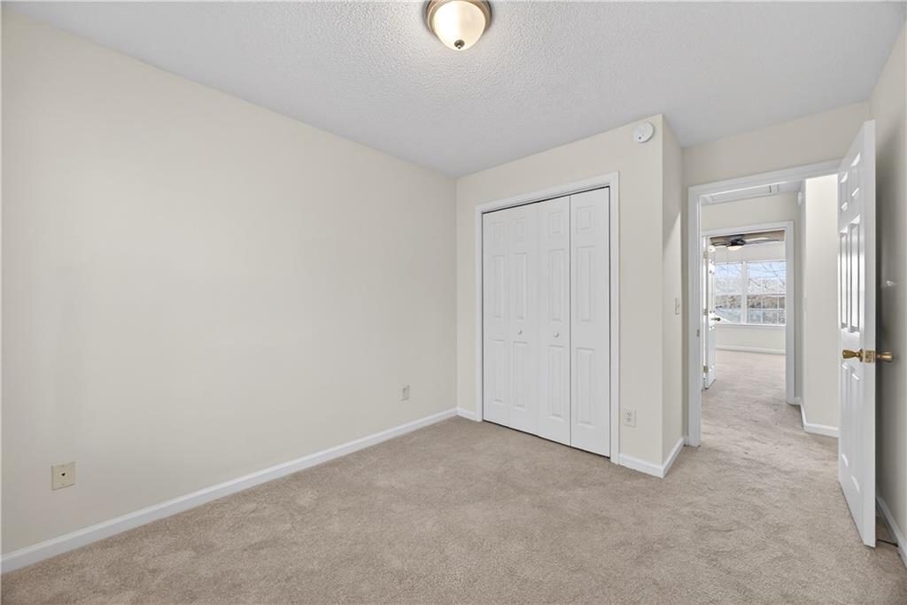 7614 Creekside Lane