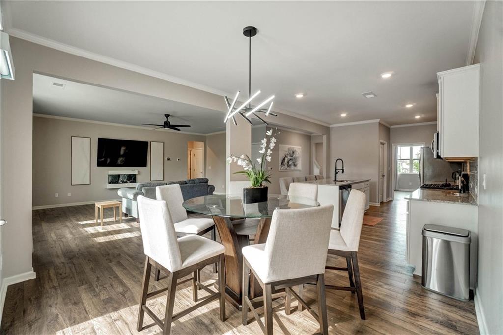 386 Thompson Drive