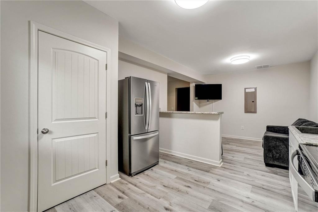 386 Thompson Drive