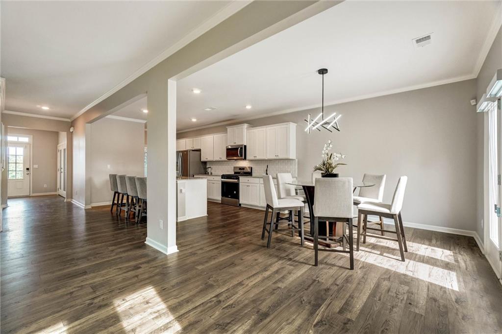 386 Thompson Drive