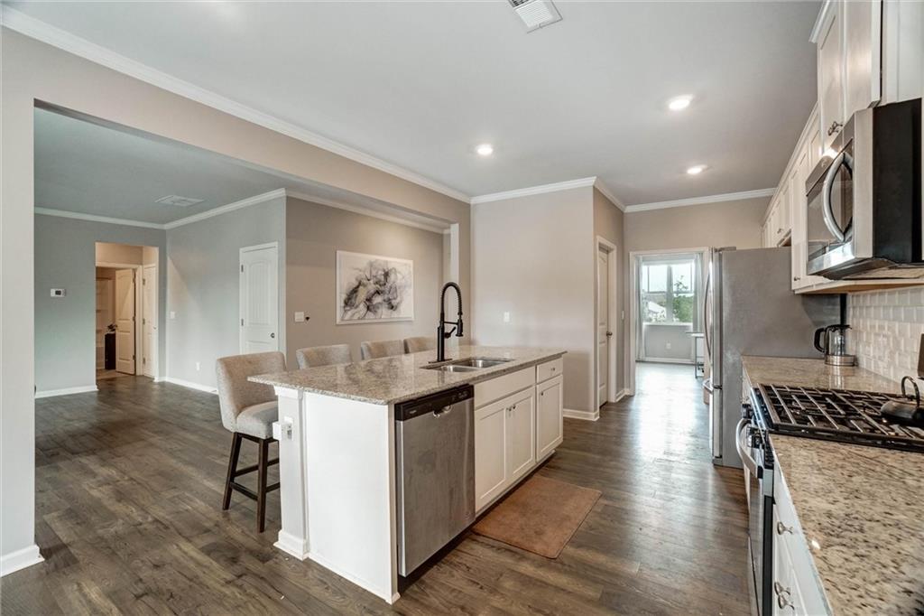 386 Thompson Drive