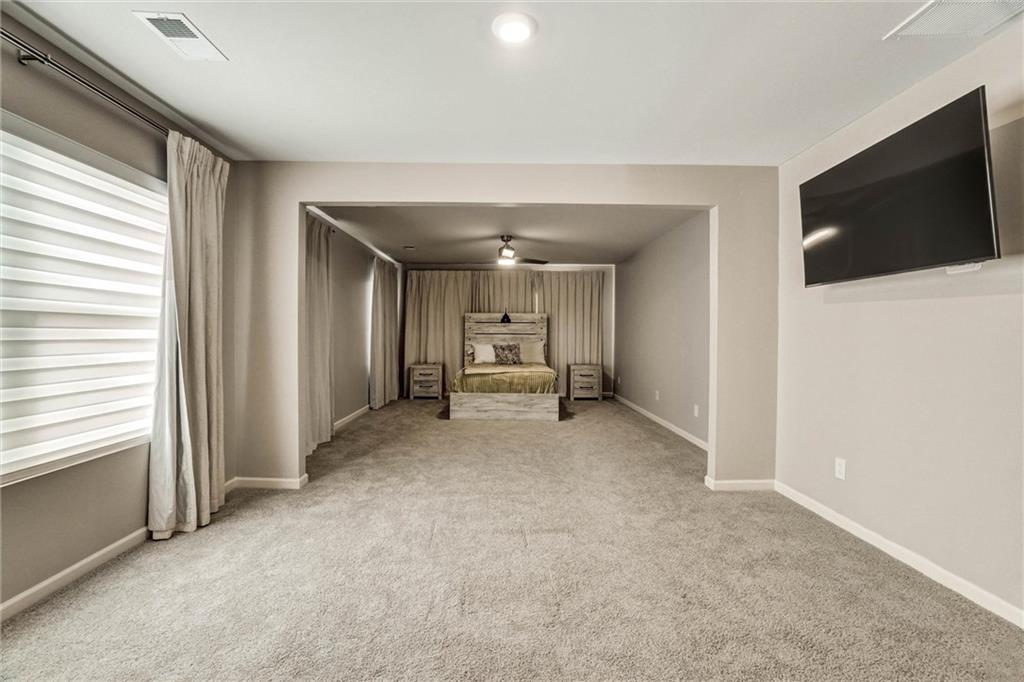 386 Thompson Drive
