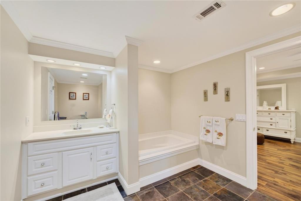 555 Twinflower Court