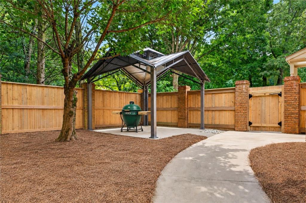555 Twinflower Court