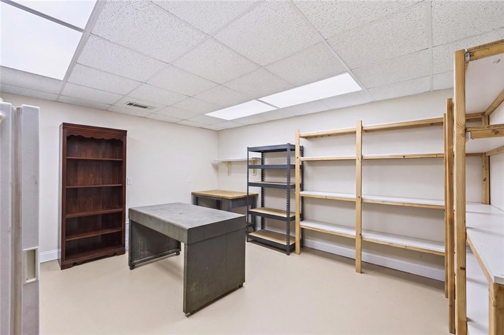 555 Twinflower Court