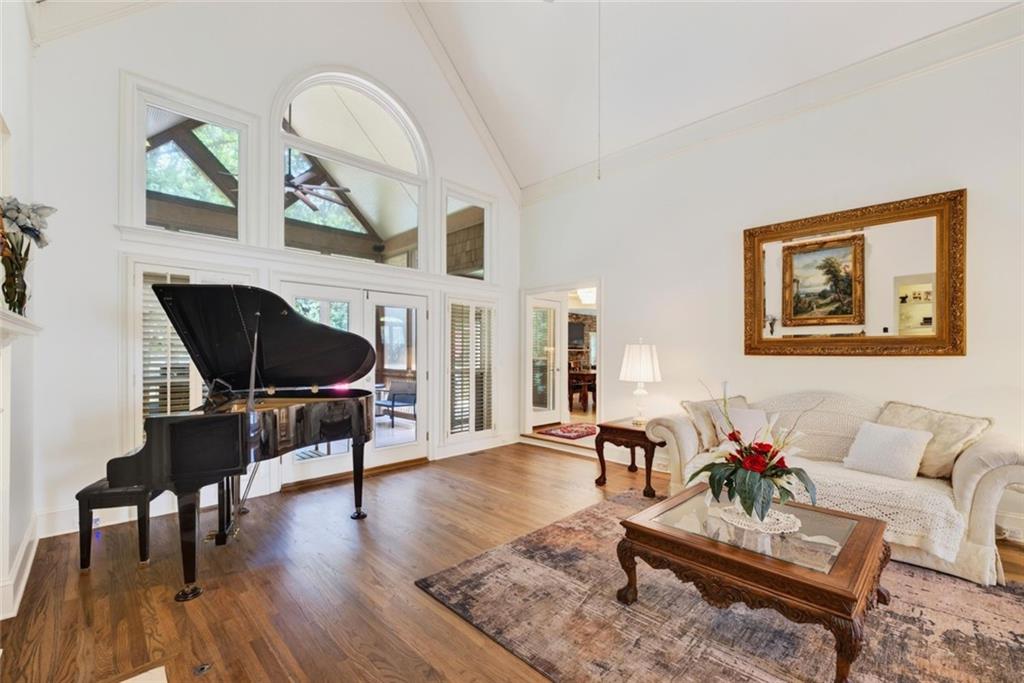 555 Twinflower Court