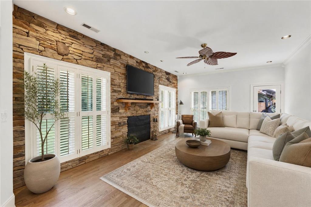 555 Twinflower Court