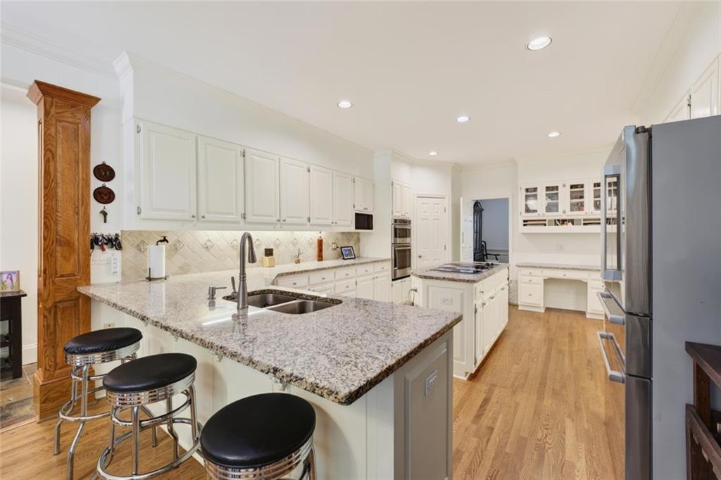 555 Twinflower Court