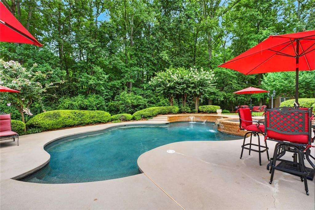 555 Twinflower Court