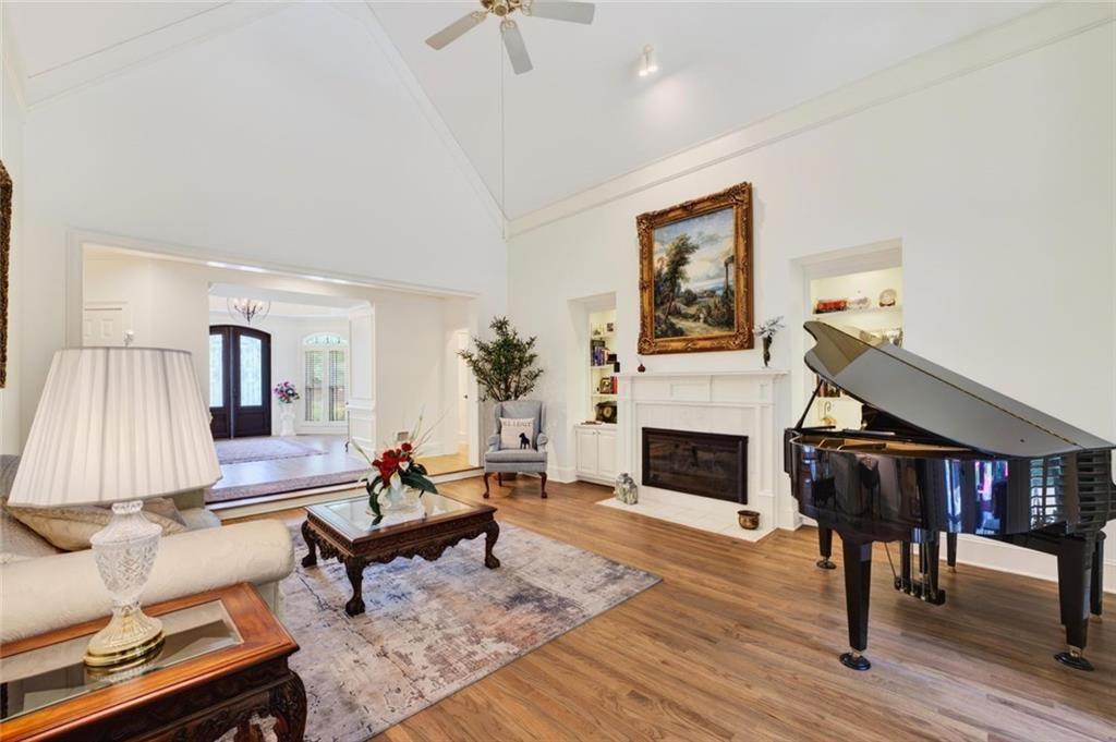 555 Twinflower Court