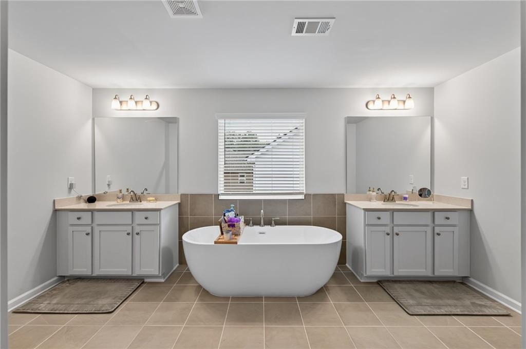 3251 Thicket Lane