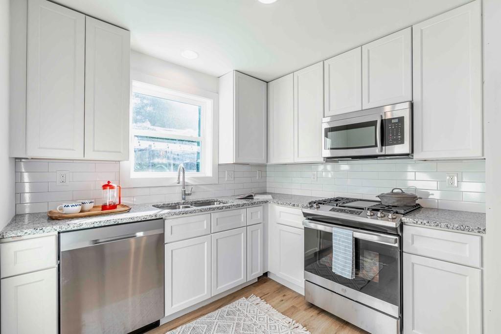 1015 Greenwood Avenue NE Unit 6