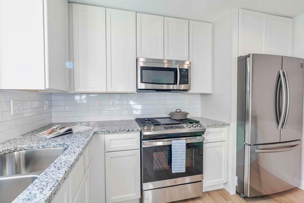 1015 Greenwood Avenue NE Unit 6