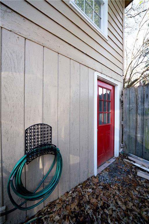 716 Lakeview Avenue NE Unit 5
