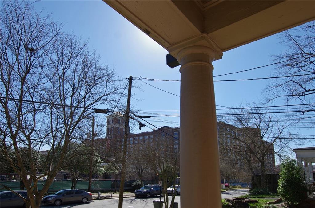 716 Lakeview Avenue NE Unit 5